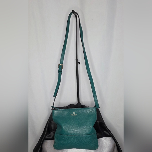 Kate Spade New York Southport Avenue Cora Crossbody Bag - Picture 3 of 9